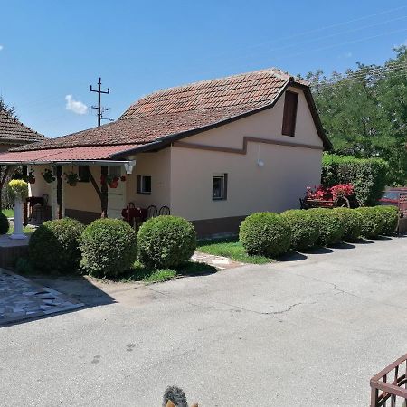 Hacijenda Mali Raj Apartment Palic Exterior photo