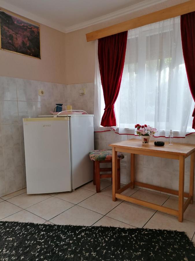 Hacijenda Mali Raj Apartment Palic Exterior photo