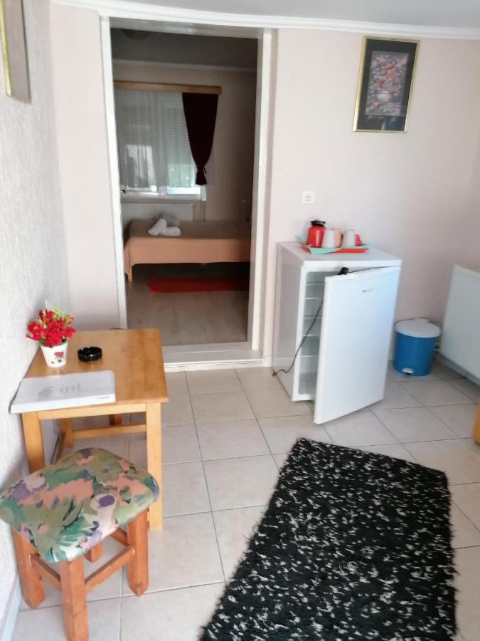 Hacijenda Mali Raj Apartment Palic Exterior photo