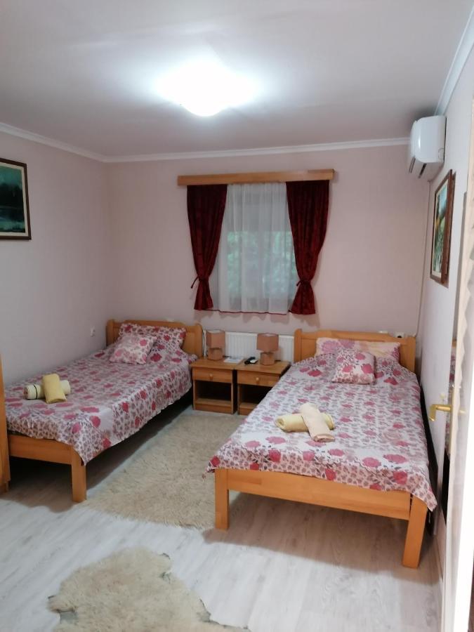Hacijenda Mali Raj Apartment Palic Exterior photo
