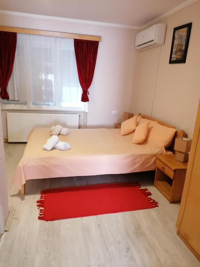 Hacijenda Mali Raj Apartment Palic Exterior photo