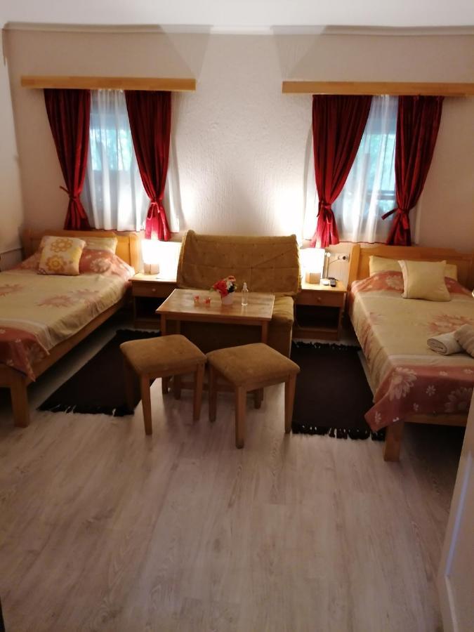 Hacijenda Mali Raj Apartment Palic Exterior photo